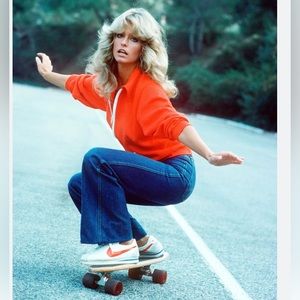 New in Box Authentic Nike Cortez Women’s Forrest Gump shoe size 7.5